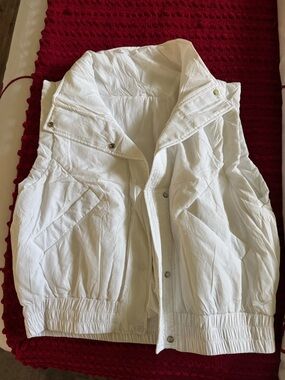 White Quilted Sleeveless Puffer Vest